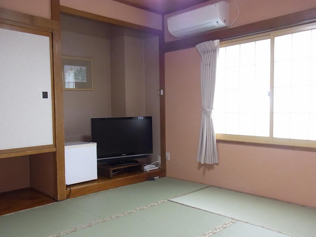 Hotel New Mondo 汤泽町 客房 照片