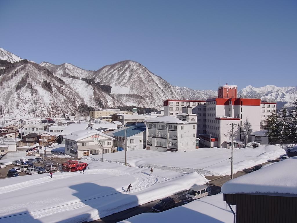 Hotel New Mondo 汤泽町 外观 照片