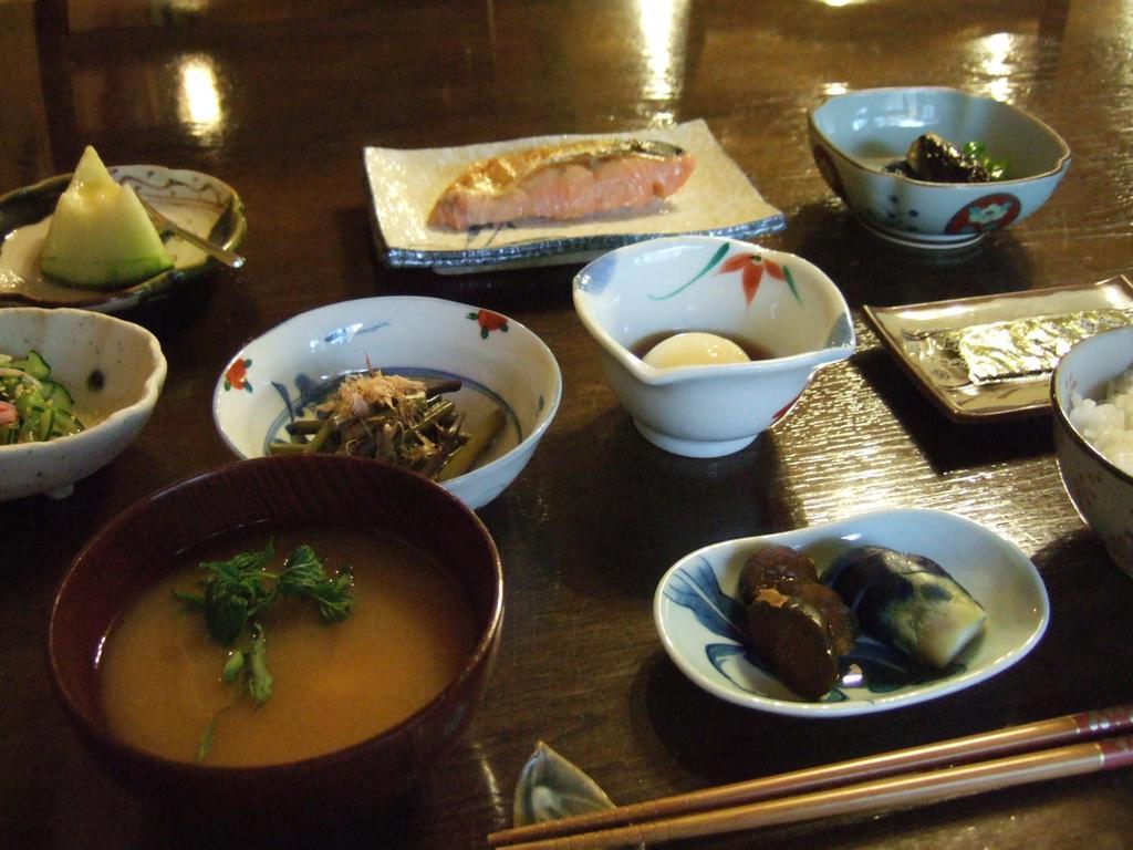 Hotel New Mondo 汤泽町 外观 照片