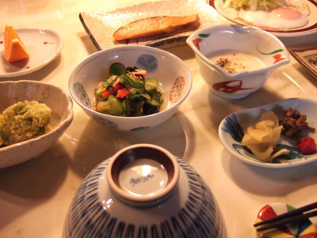 Hotel New Mondo 汤泽町 外观 照片