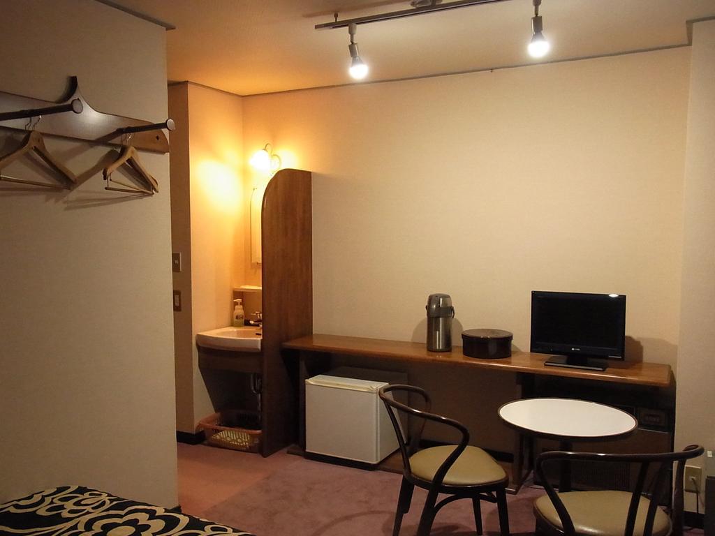 Hotel New Mondo 汤泽町 客房 照片